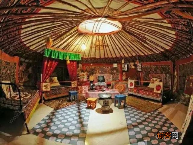 在内蒙,男女同住一个帐篷里的女性,应该怎样保护自己的隐私？