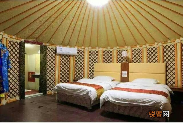 在内蒙,男女同住一个帐篷里的女性,应该怎样保护自己的隐私？