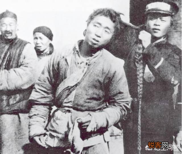 清朝男人的辫子多久洗一次？为何有人说英国传教士直呼令人感到恶心呢？