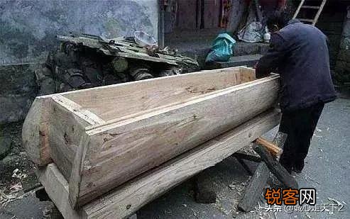 农村俗语,“宁可试人棺,切莫试人鞋”,为什么会有这种说法？