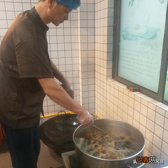 “百年老卤水”为何不变质还更香？