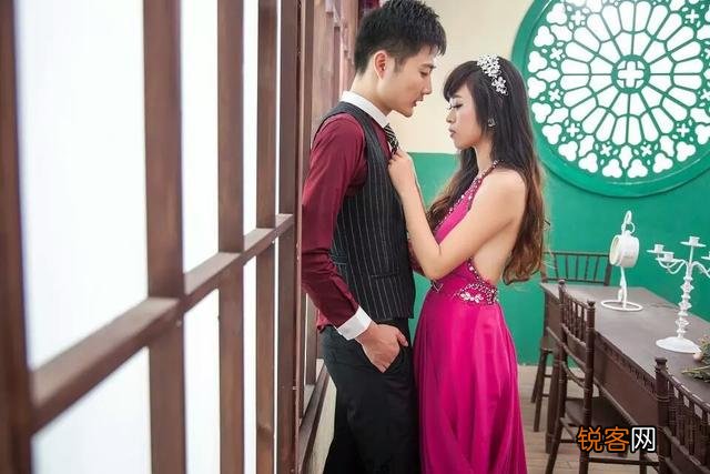 为什么漂亮的女孩儿总是被丑男追到呢？