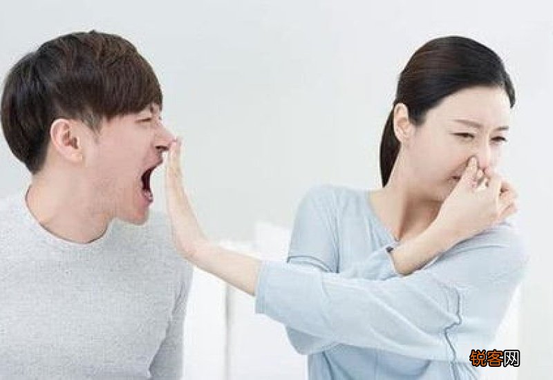 口罩戴一会为什么臭哄哄的