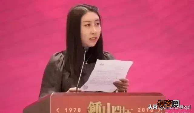 最近很火的贾浅浅和她的十首诗,不知是因为文笔好还是老爸好？