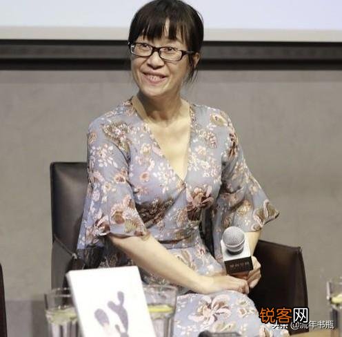 余秀华女士是一位文艺诗人吗？怎么样？