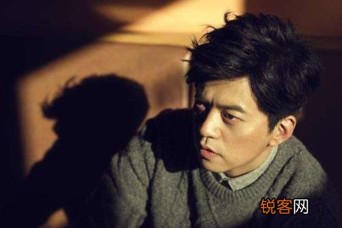 你怎么看余秀华给李健写情诗这件事？