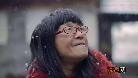 你怎么看余秀华给李健写情诗这件事？