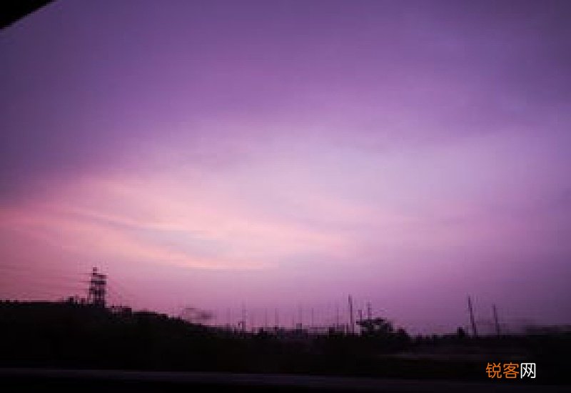 用皓月当空造句,用皓月当空写一句话