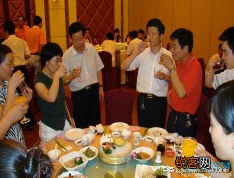 山东淄博人的酒桌礼仪有哪些？