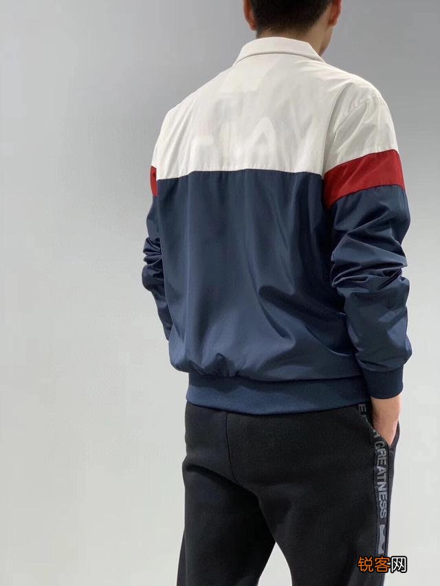 网上买男装上哪个网站最有特色？