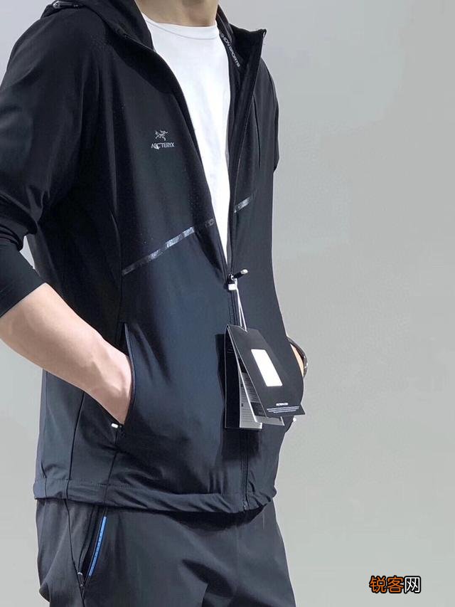 网上买男装上哪个网站最有特色？