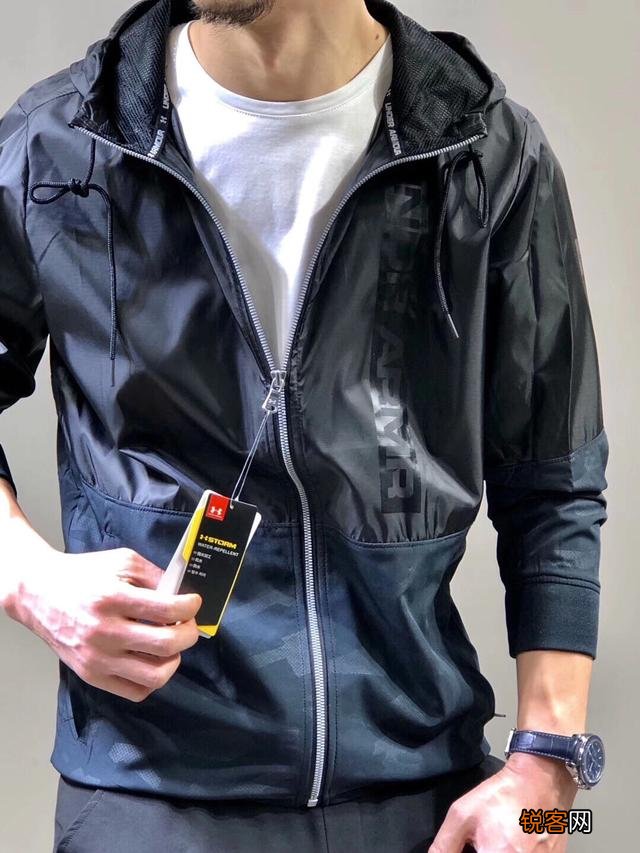 网上买男装上哪个网站最有特色？
