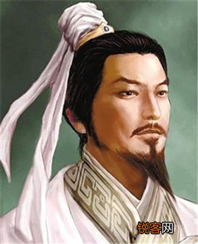 《三国演义》中罗贯中是如何让诸葛亮通过水镜及徐庶向刘备推销自己的？