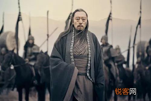 诸葛亮的师傅谁？