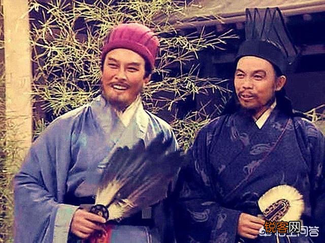 水镜先生是谁？对刘备有何贡献？