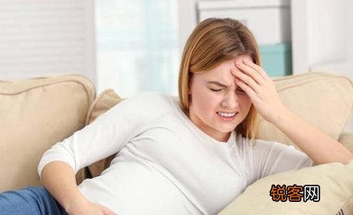 怀孕5个月肚子鼓包是胎儿在干嘛 肚子鼓包是胎儿在干嘛是缺氧吗