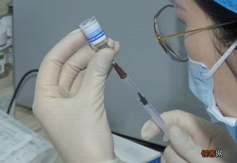 新冠疫苗间隔28天是从打针的当天算还是第二天算