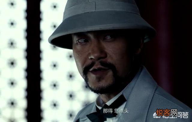 在《师傅》这部电影里,最后的高超巷战他是把那些大师都杀了吗？几下就倒下不动了？