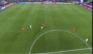 三个失误三个失球,中国男足不敌伊朗队,中国队输在身体还是技术？