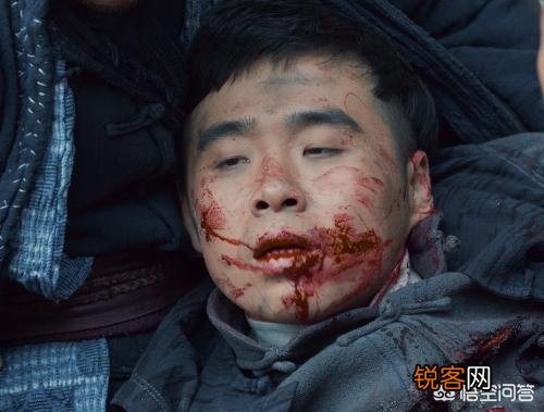 《老酒馆》里陈怀海跟黑木比武,最后返回来准备杀黑木,黑木却自杀了,为啥？