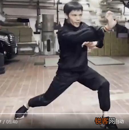 为何习武多年的向佐打不过初学拳击的肖顺尧？