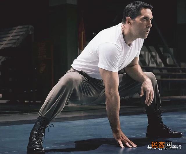 《叶问4》的最后如果是张天志和美国军官打,谁会赢？