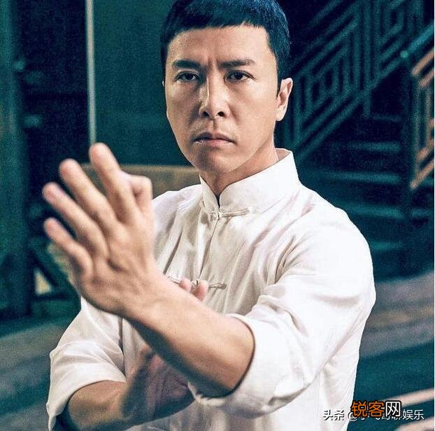 《叶问4》太极宗师万宗华和叶问打成平手,为何会被巴顿吊打？