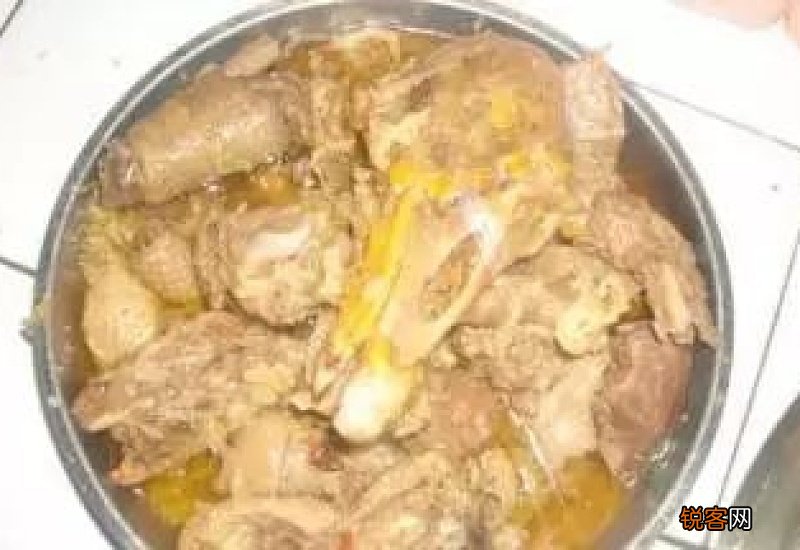 大鹅炖酸菜的做法高压锅 大鹅炖酸菜的做法