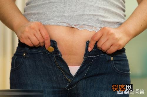 腹部有肌肉,但小腹依然有赘肉,该怎么减？