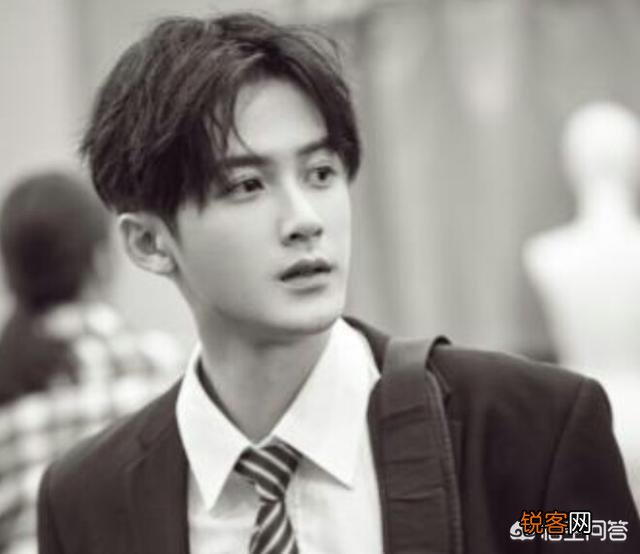 新生代小新肉中,你认为哪些演技比较在线？