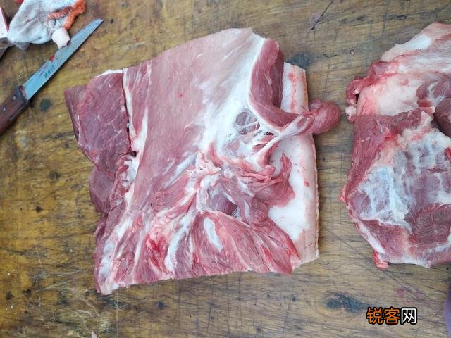 农村杀猪没有经过排酸现杀现吃,这样的猪肉吃了不会有问题吧？