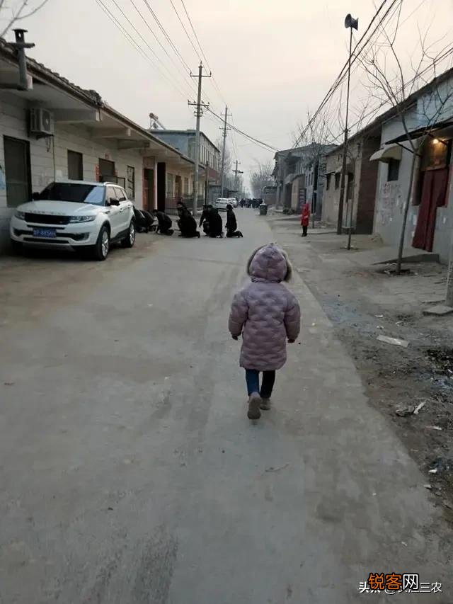 如何看待农村老话,“脸上无肉,做事寡毒”？