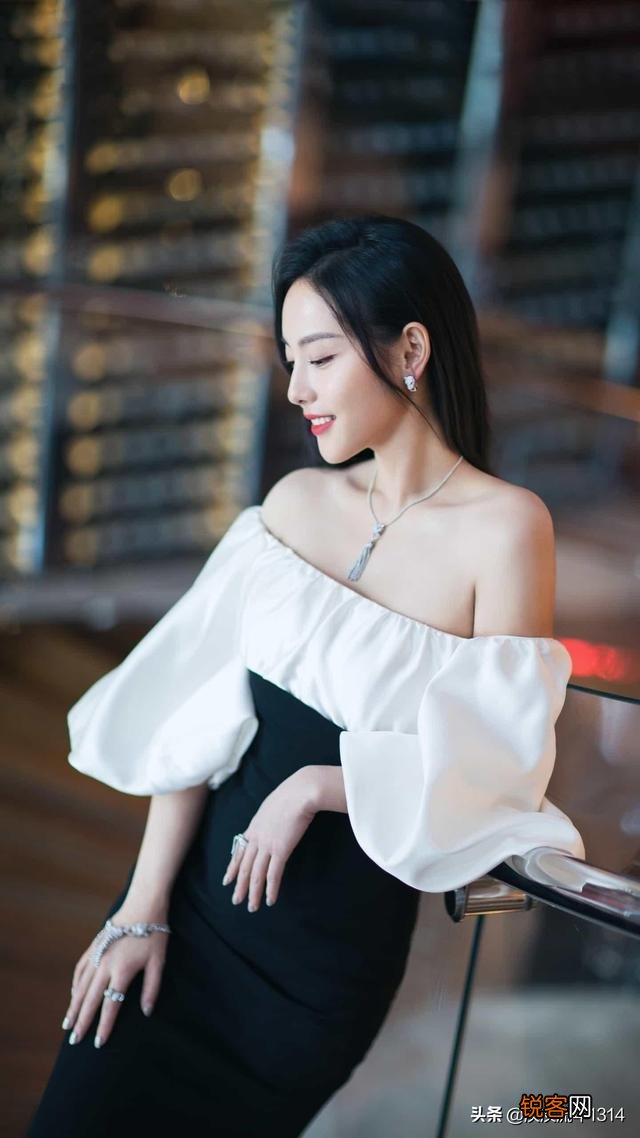 一个女人在爱情里受了伤,要怎么找回以前快乐的自己呢？