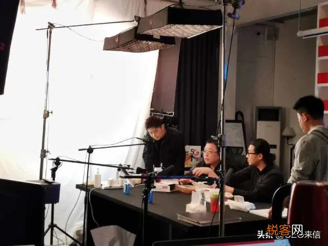 罗永浩的1.1亿单场直播销售总额,是罗永浩成功转型,还是抖音拉开电商序幕？