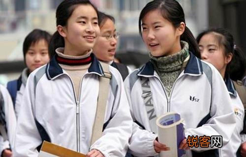 中学生心理发展的三大矛盾 中学生常见的十大心理矛盾