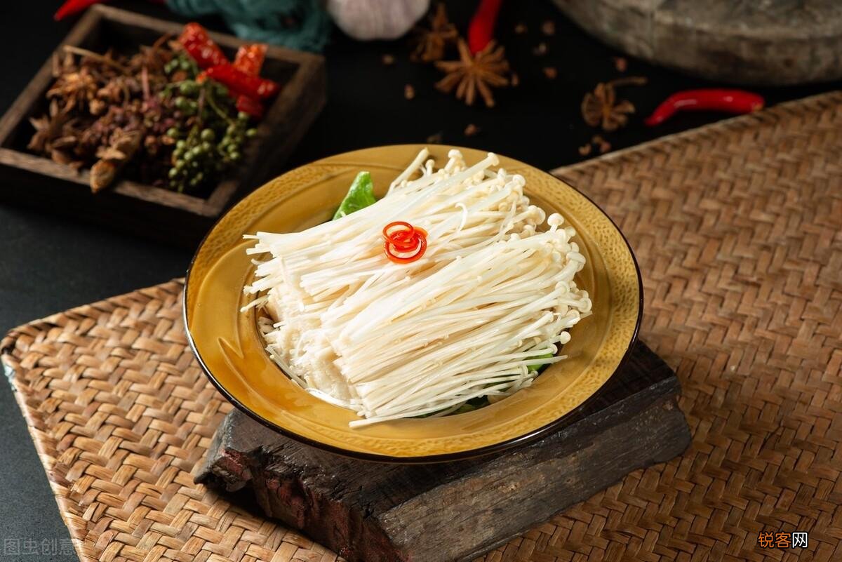 吃火锅10大必备菜品名单 吃火锅必买的食材排名