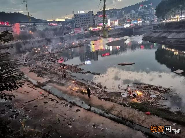 农历七月十四为什么叫中元节？又有哪些传统风俗呢？