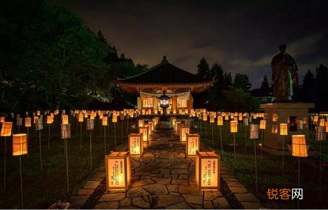 一直以为七月十五是鬼节,怎么看到有人说七月十四是鬼节呢？