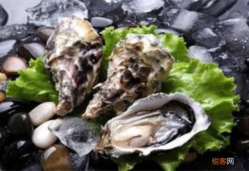 生蚝怎么有一坨绿色