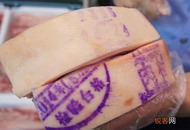 以前的猪血一夹就碎,现在的猪血不易碎而且口感很嫩,真的能吃吗？