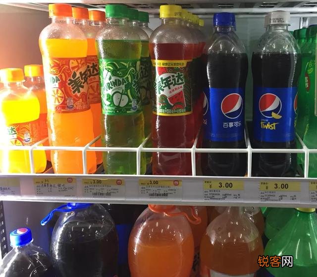 想开个卖饮料和水的店,可以在哪进货？