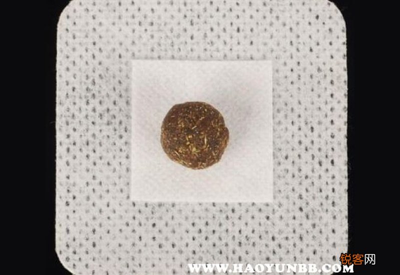 用艾脐贴后的正常反应