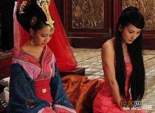 乾隆一共有过几个皇后？你如何评价？