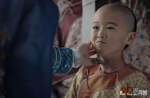 乾隆一共有过几个皇后？你如何评价？
