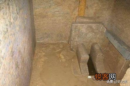 古代妃子们是如何上厕所的？