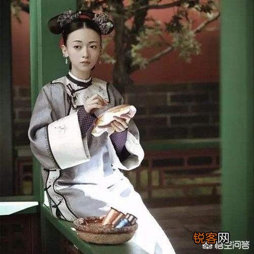 延禧令妃生了嘉庆,为何死后20年才被追封为皇后？