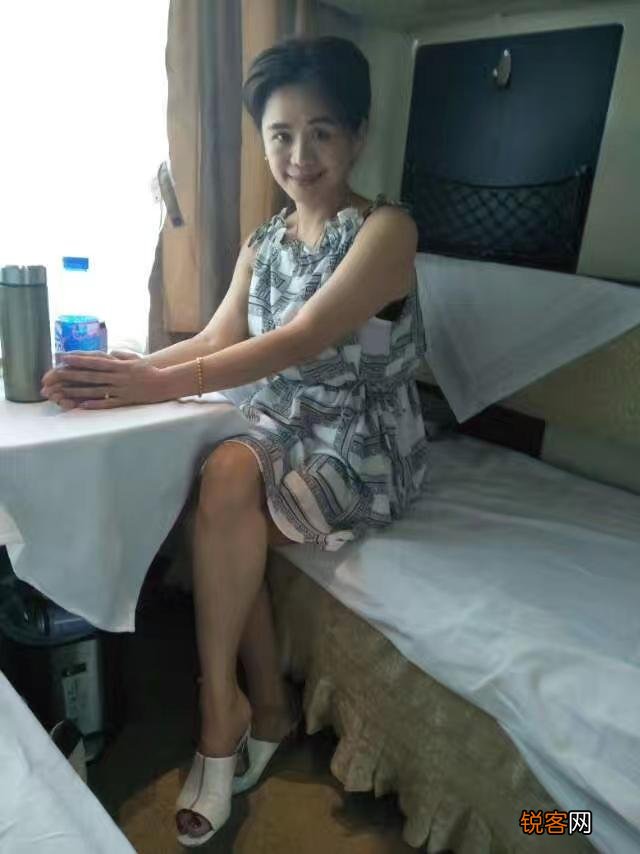 70年代的女人最美,大家可以晒晒你们的生活照吗？