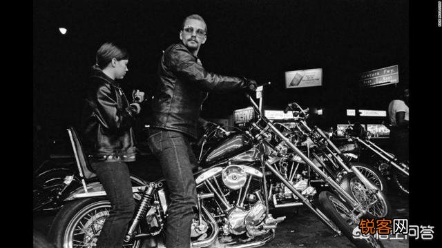 生活在20世纪70-80年代的美国是一种什么感觉？