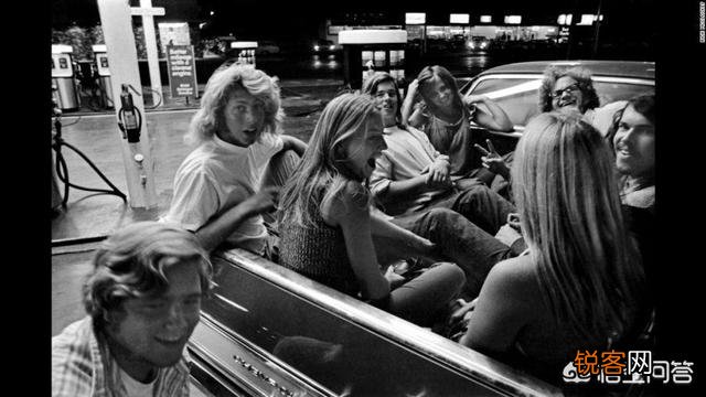 生活在20世纪70-80年代的美国是一种什么感觉？