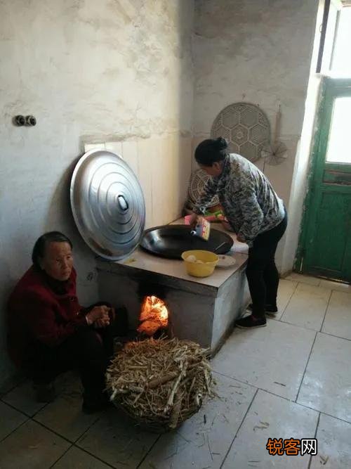 七十年代,农村家中招待来客,一般都吃些啥呢？